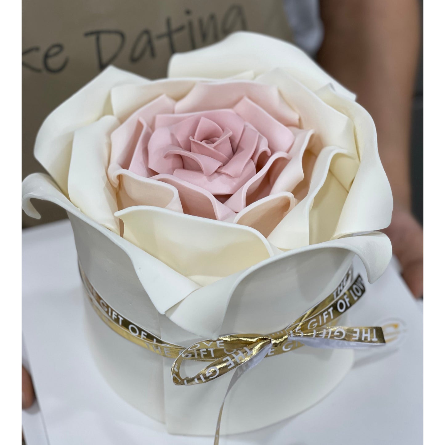 Sculpted Rose Delight Cake