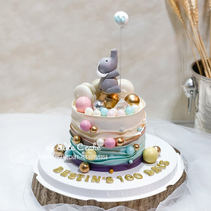 Animal Cake: Elephant & Balloons Cake