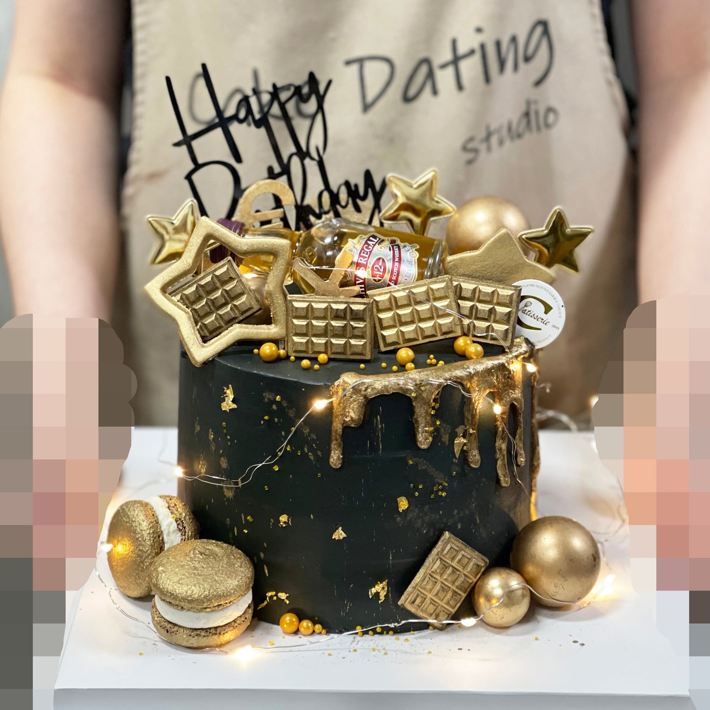 Black Gold Themed Cake: Noir Opulence Delight Cake