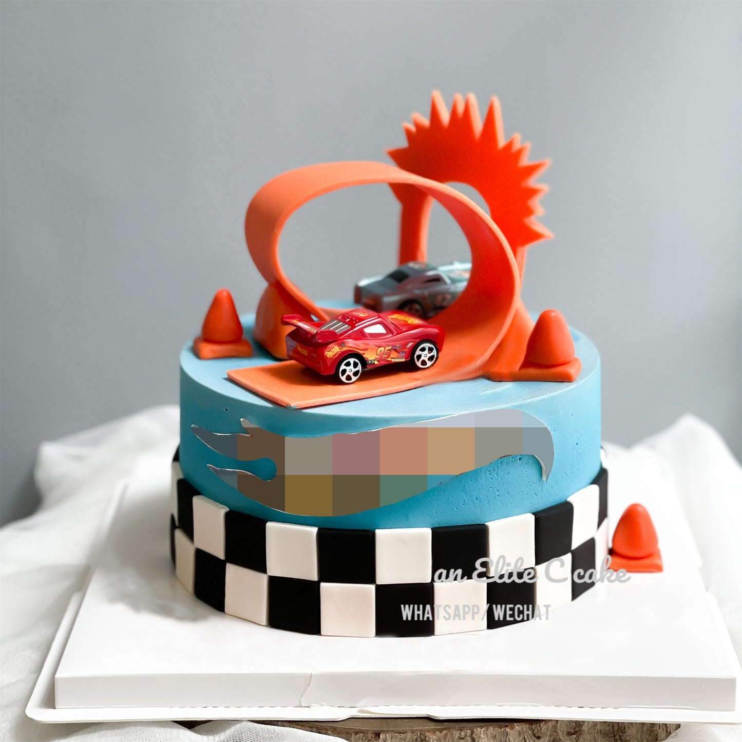 Kids Car Themed Cake: Wheels Insipired Cake