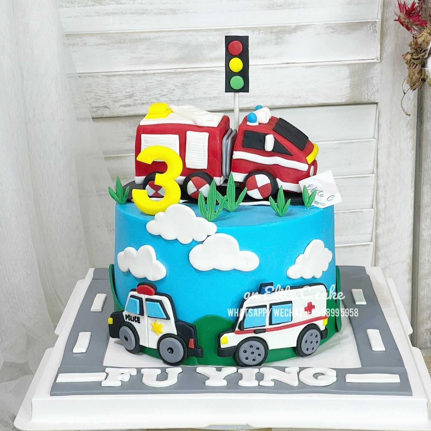 Kids Car Themed Cake: Super Engines of the City