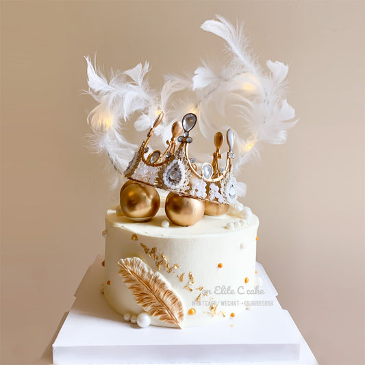 Crown Cake: Golden Feather Cascade Cake