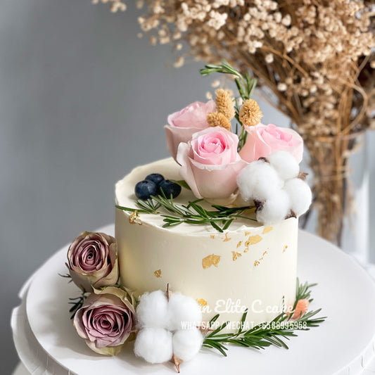 Floral Cake: Serenity