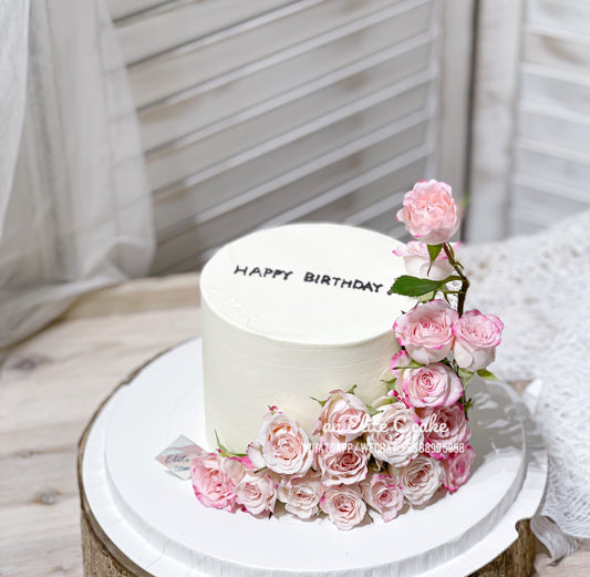 Floral Cake: Bloom and Grow