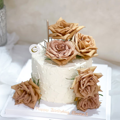 Floral Cake: Cappuccino