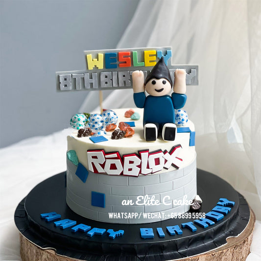 Game R.B. Inspired Cake: Build Your World