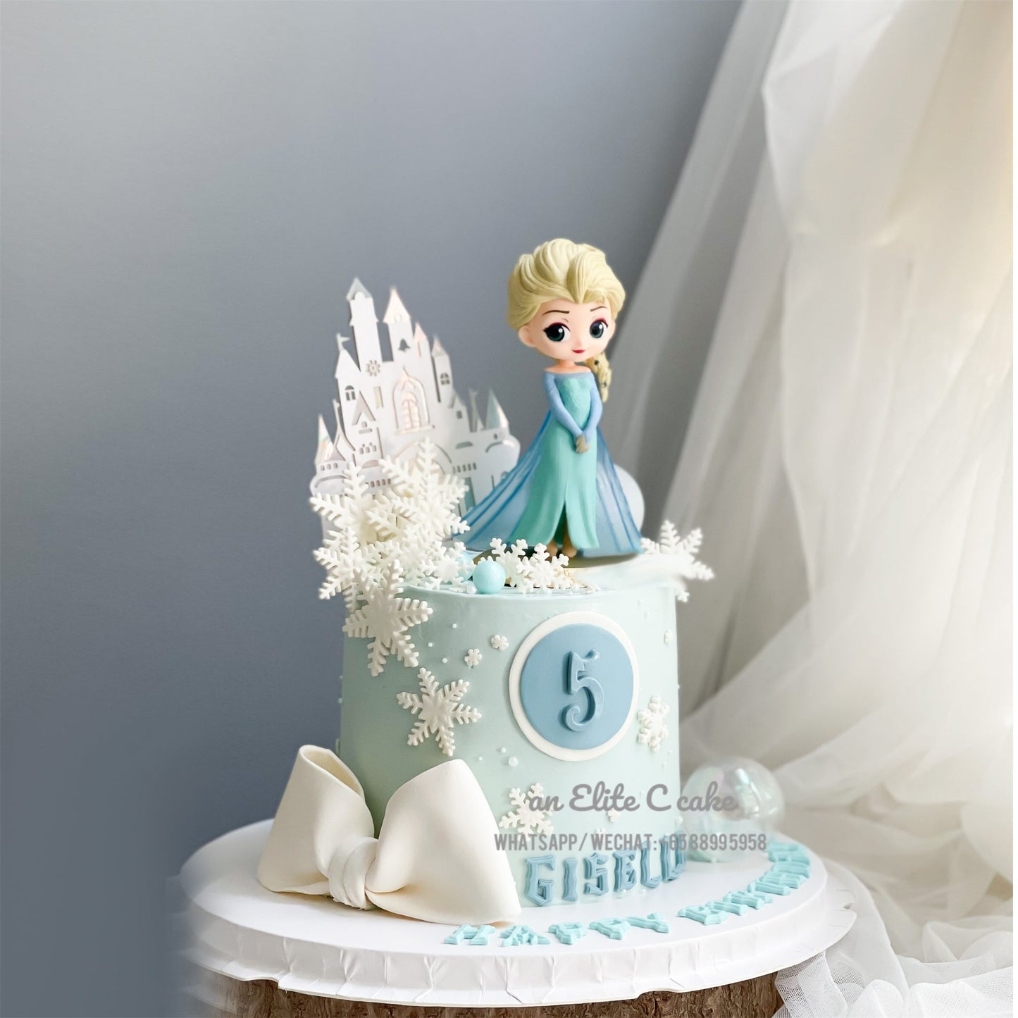 Cartoon Princess Inspired Cake: Snow Queen Spectacle