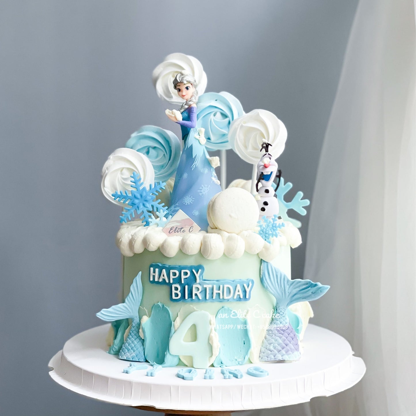 Cartoon Princess Inspired Cake: Frosty Fairy Tale