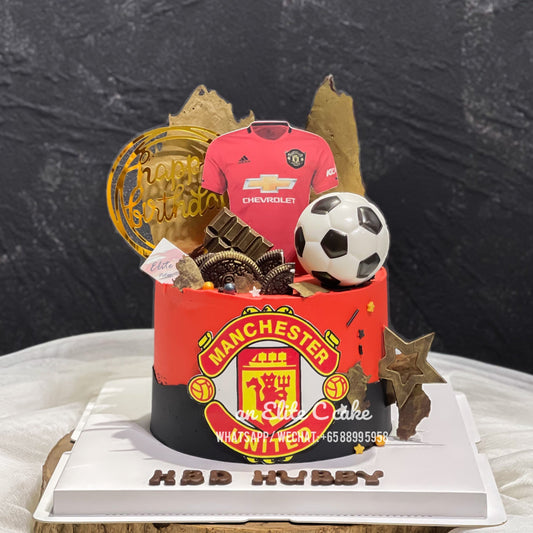 Sports Cake: M Red Fans