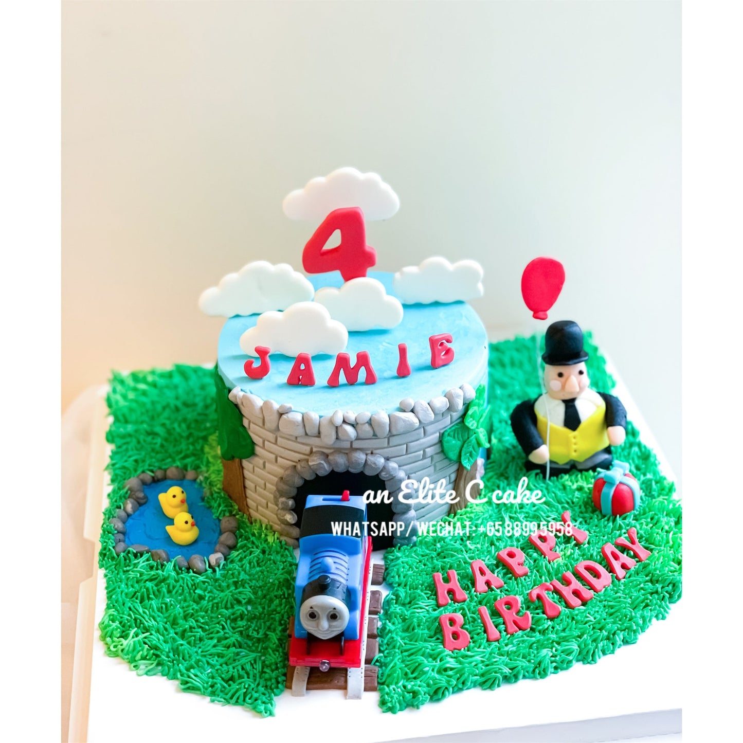 Toy Train Inspired Cake: Peep Peep