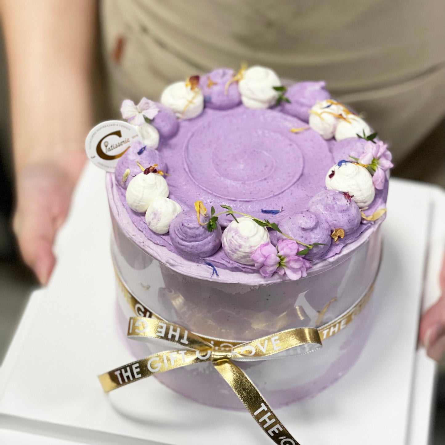 Gourmet Cake: Taro Twist